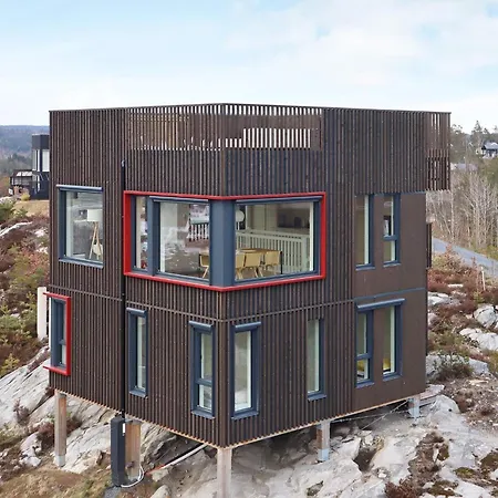 Semesterbostad 6 Person In